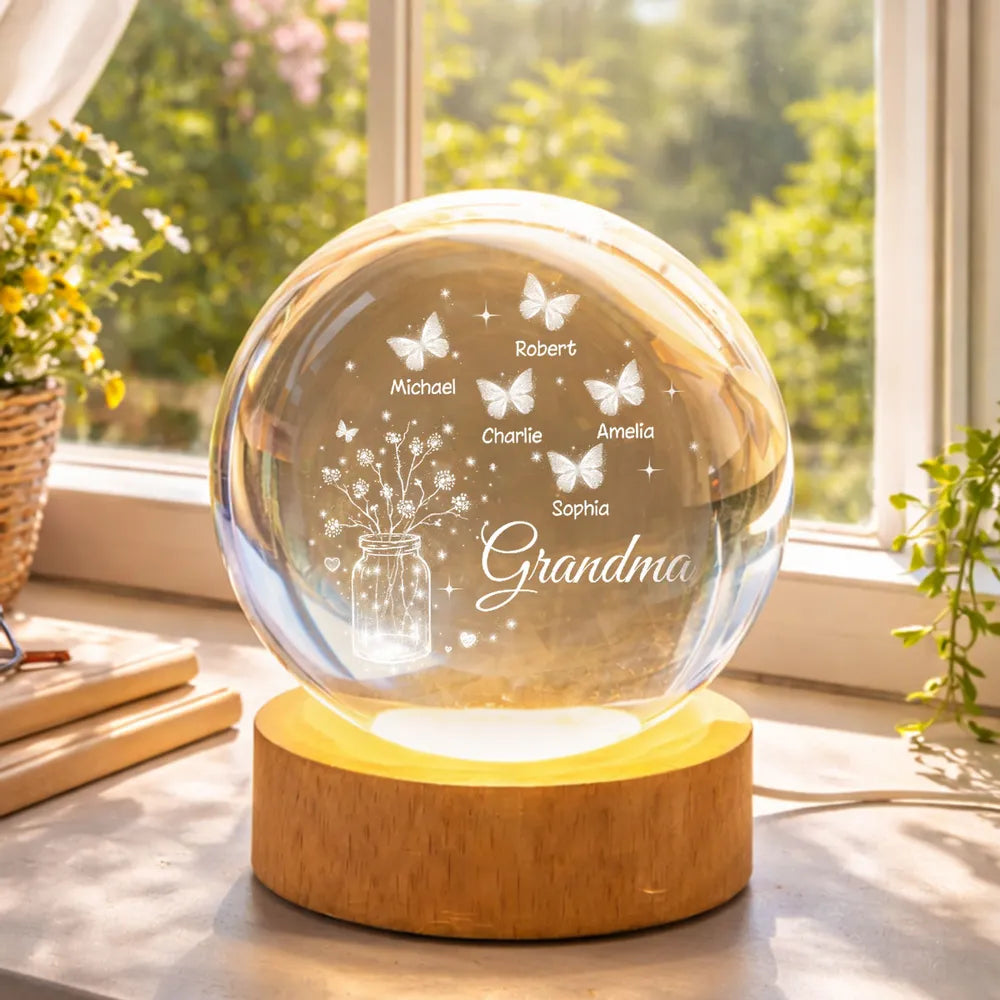 Mom Grandma Butterfly Flower Jar - Personalized Crystal Ball LED Night Light - Sentimental Gift for Grandma, Mom, Mother's Day Gift