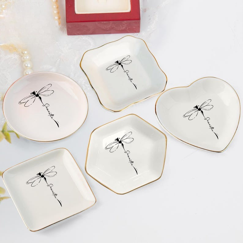 Personalized Dragonfly Jewelry Dish, Ring Tray for Women, Inspirational Gift for Her, Maid Of Honor Gift, Grandma Gift,Nature Lover Keepsake