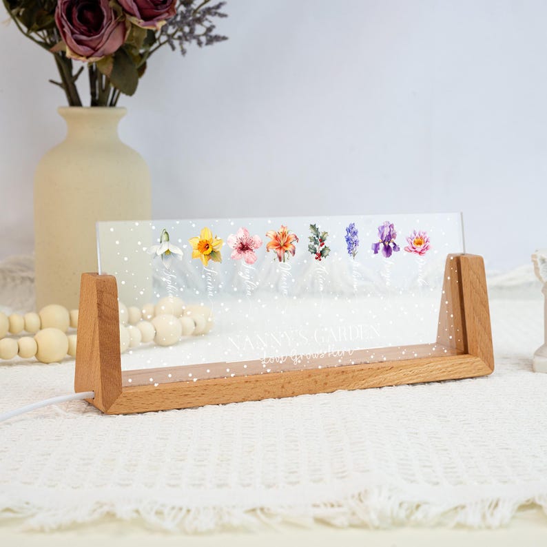 Custom Grandmas Garden Night Light: Unique Gifts for Grandma,Birth Flower Lamp,Moms Garden Night Lamp,Bedroom Night Lamp,Mothers Day Gifts