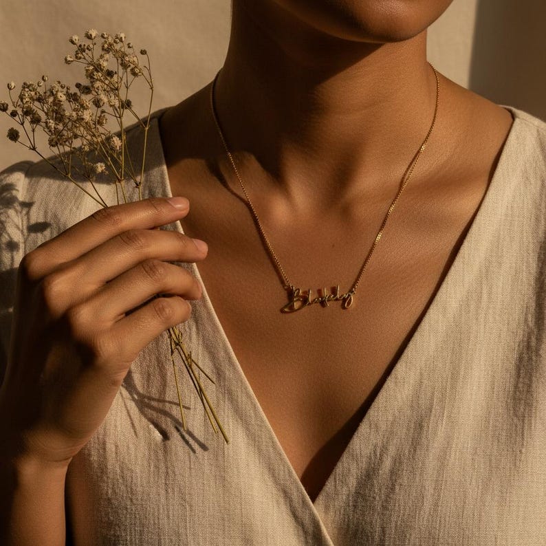Custom Dainty Minimalist Name Necklace 18K Gold Personalized Script Name Jewelry Gift for Her