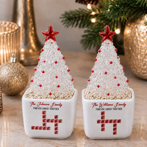 Family Hearts Forever Linked Together - Personalized Potted Christmas Tree - Christmas Gift For Family 0e62a8e3-4b57-4491-8951-8a9d583be824-4.webp