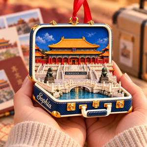 Personalized Forbidden City 3D Suitcase Christmas Ornament – Beijing Travel Souvenir & Gift for China Lovers 11075618-715d-4dbb-a095-1dbc5443435f-Hands-Holding-a-Forbidden-City-Keepsake-3.png