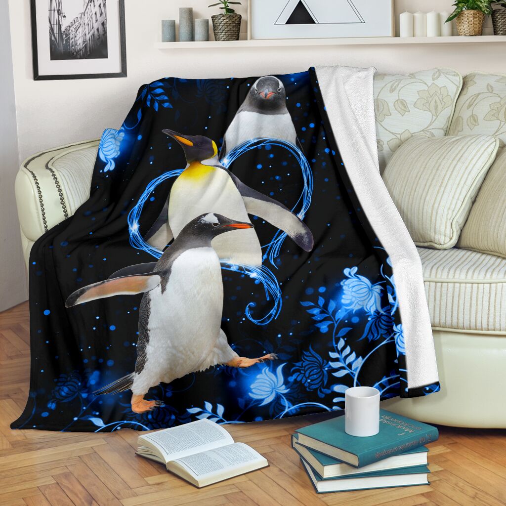 Penguin Blanket, Twinkling Blue Heart 1598332111430.jpg