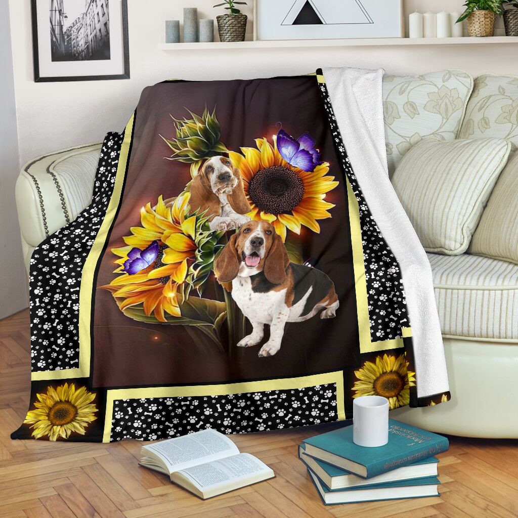Basset Hound Dark Sunflower Fleece Blanket - Quilt Blanket 1598332112315.jpg