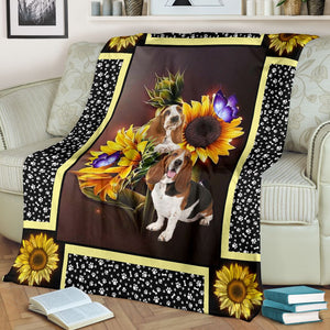 Basset Hound Dark Sunflower Fleece Blanket - Quilt Blanket 1598332112419.jpg