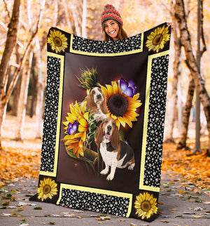 Basset Hound Dark Sunflower Fleece Blanket - Quilt Blanket 1598332112583.jpg