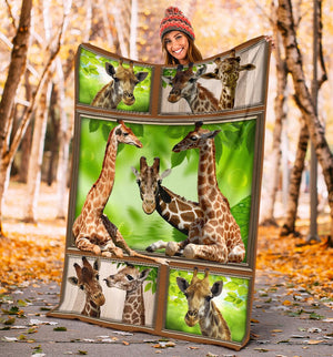 Giraffe Green Window Fleece Blanket - Quilt Blanket 1598332136654.jpg