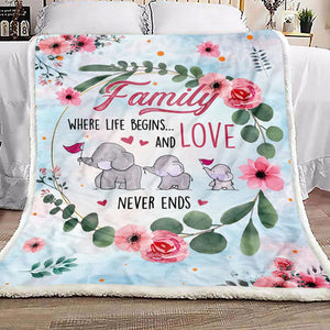 Elephant Family Love Never End Fleece Blanket 1603217305483.jpg