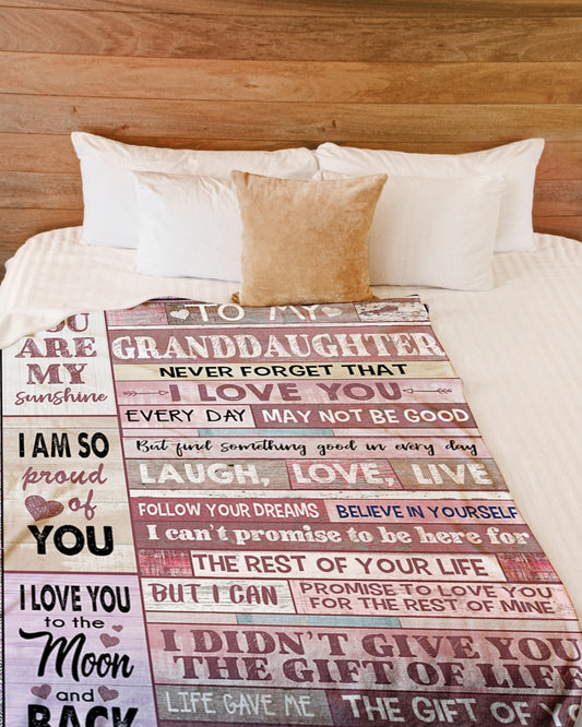 Grandpa To Granddaughter Pink You Are My Sunshine Fleece Blanket - Quilt Blanket 1607356923144.jpg