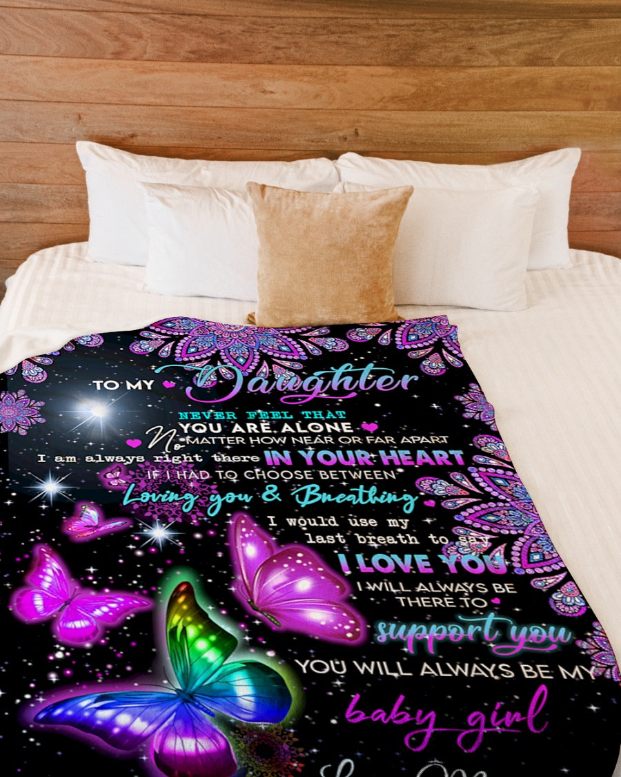 Mom To Daughter Butterfly Never Feel Alone Fleece Blanket - Quilt Blanket 1607356925950.jpg