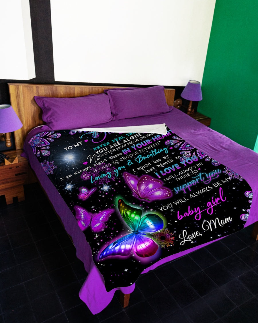 Mom To Daughter Butterfly Never Feel Alone Fleece Blanket - Quilt Blanket 1607356927944.jpg