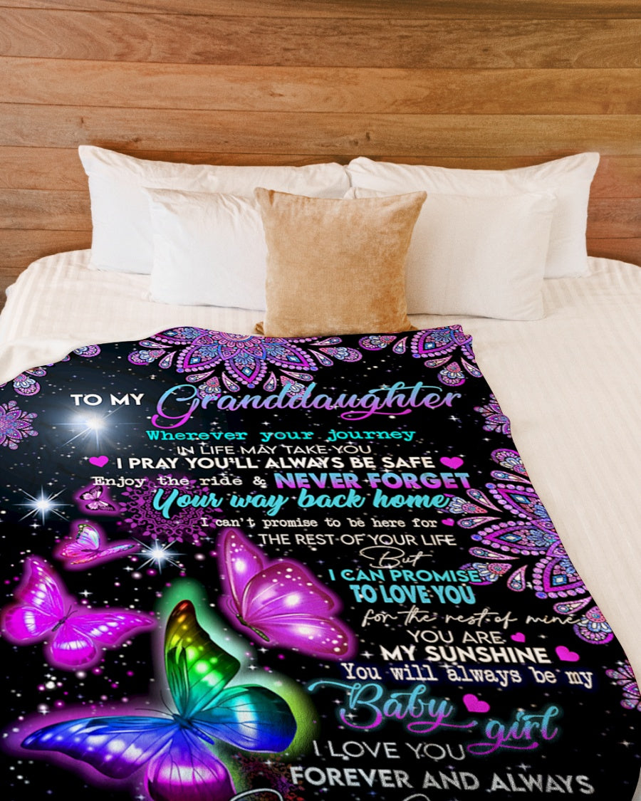 Grandma To Granddaughter Are My Sunshine Butterfly Fleece Blanket - Quilt Blanket 1607356937392.jpg