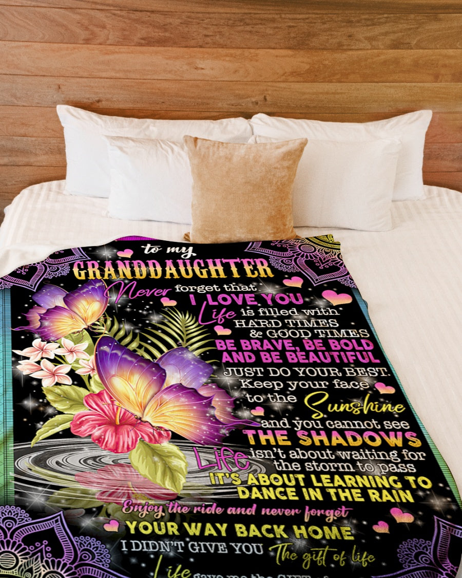 Grandma To Granddaughter Butterfly Be Brave Bold Fleece Blanket - Quilt Blanket 1607356967072.jpg
