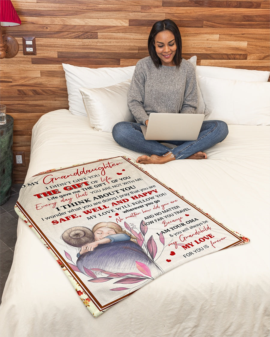 I Didn't Give U The Gift Of Life- Grandma To Granddaughter Fleece Blanket - Quilt Blanket | Gift For Grandchild 1607357213536.jpg