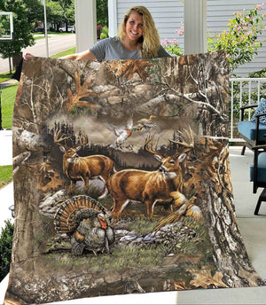 Deer Hunting Like Quilt Fleece Blanket - Quilt Blanket - Gopostore - Online Clothing Store 1613635869016.jpg