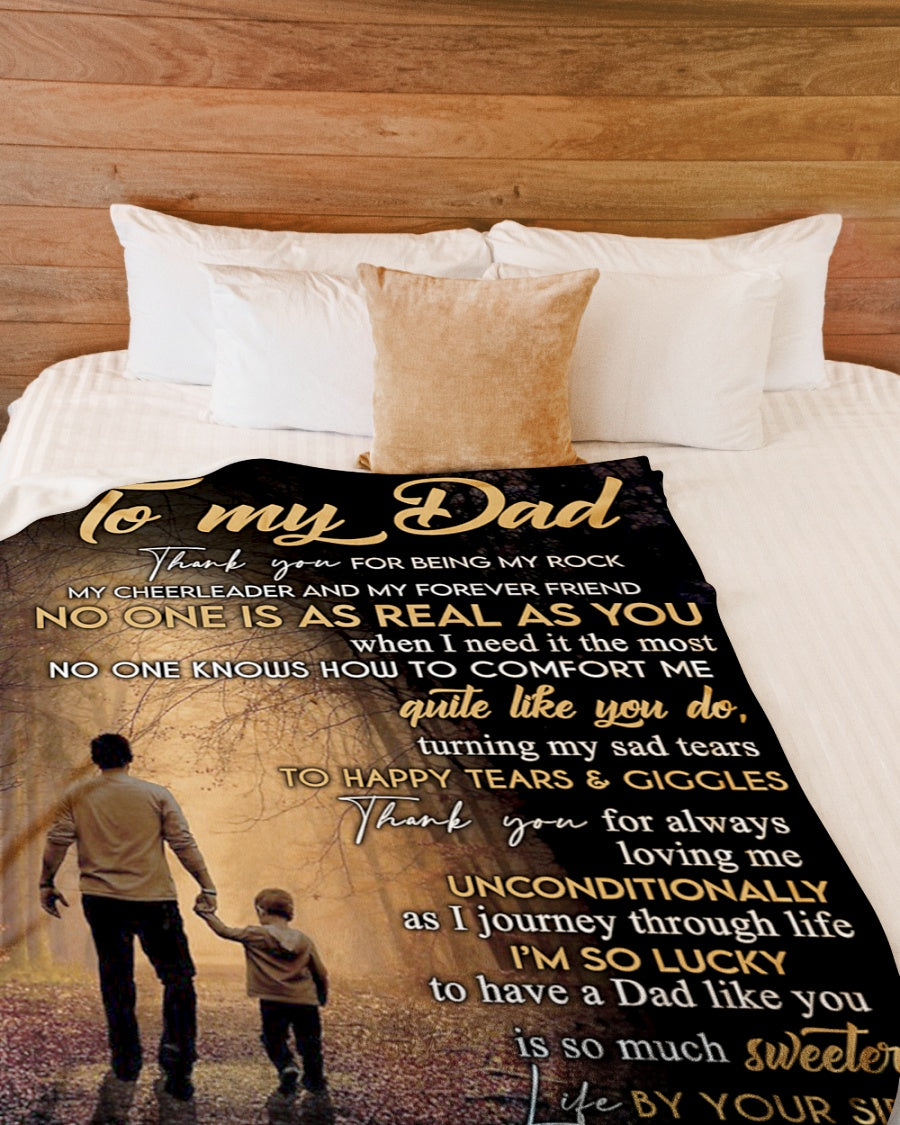 To My Dad I'm So Lucky To Have A Dad Like You Fleece Blanket - Quilt Blanket Gift For Dad Gift For Birthday Father s Day Family Home Decor Bedding Couch Sofa Soft And Comfy Cozy 1614530092802.jpg