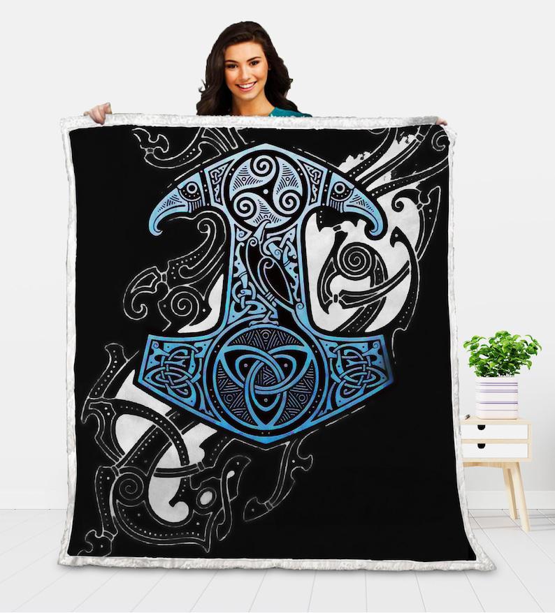 Viking Axe Blanket, Viking Norse Quilt, Viking Fleece Bedding Blanket, Gift For Dad, Gift For Brother, Viking Ruins Pattern Throw Blanket 1628216208606.jpg