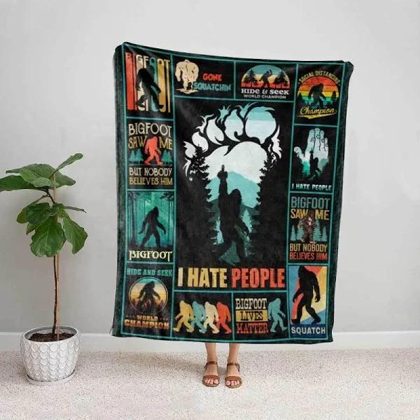 Bigfoot Middle Finger I Hate People Gone Squatchin Retro Vintage Fleece Blanket 1628826908934.jpg