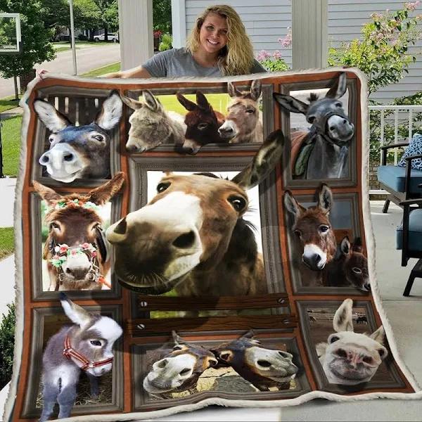 3d Huge Donkey Fleece Blanket 1629704435343.jpg