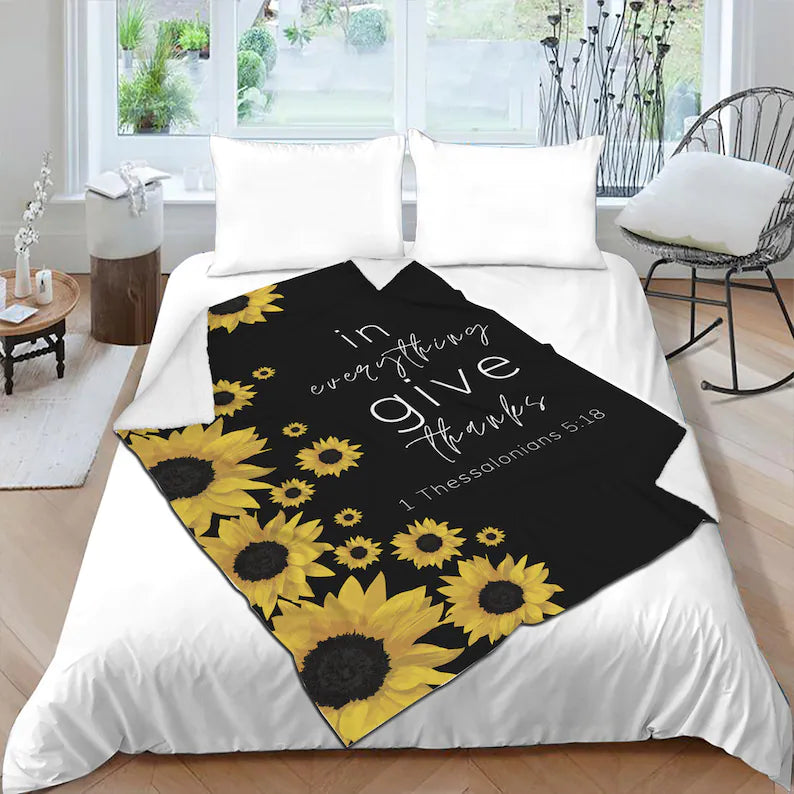To My Sister Fleece Blanket Sunflower In Everything Give Thanks, Gift For Bestie, Gift For Family, Gift For Friend, Home Decor Bedding Couch Sofa Soft and Comfy 1630379415595.jpg