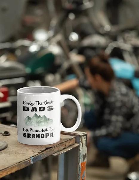 Best Dads Get Promoted To Grandpa Mug, Future Grandpa Mug, Soon To Be Grandpa, New Grandpa Cup 1630723426873.jpg