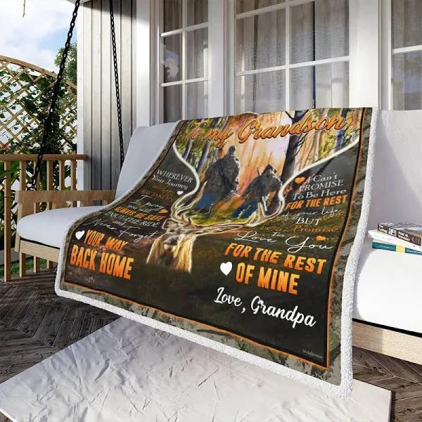 To My Grandson. Never Forget Your Way Back Home. Deer Sofa Throw Blanket  1640245396474.jpg