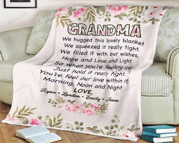 Grandma Blanket To My Grandma  1640339121344.jpg