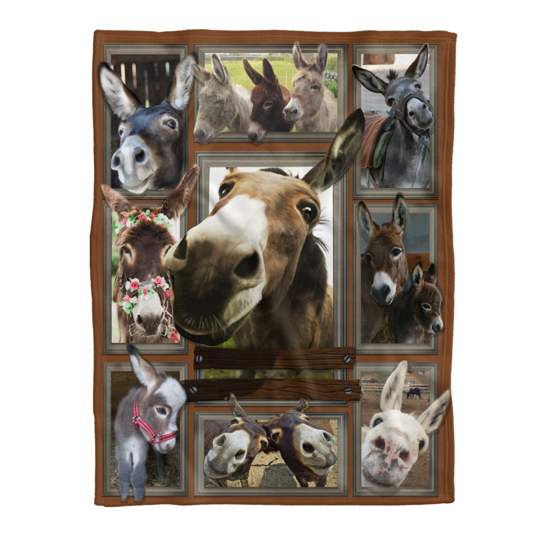 3d Huge Donkey Fleece Blanket 1641549226134.png