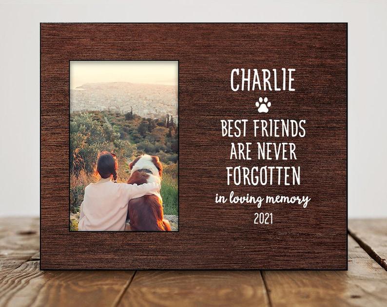 Memorial Photo Frame Dog - Best Friends Are Never Forgotten - Gifts For Remembering A Dog 1678955896290.jpg