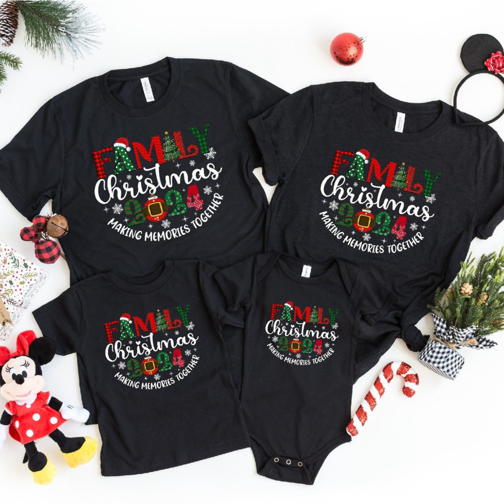 Christmas 2025 Making Memories Together Christmas Holiday Oufits Make Memory Family Christmas Gift 1717208595794.png