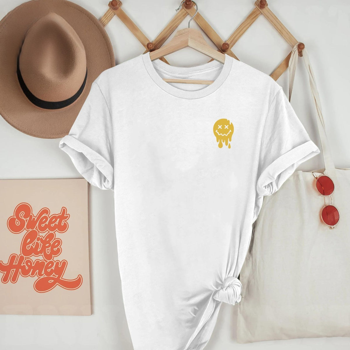 somebodys loud ass unfiltered bestie bff shirt funny best friend tshirt 2 side printed shirt gift for bestie 1717668049112.png