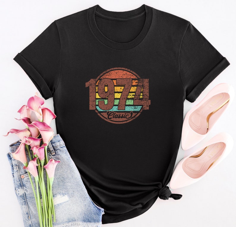 retro 1974 t shirt trendybirthday shirt 50th birthday gift for women men vintage 1974 shirt1974 classic tee 50th birthday party tshirts 1718856627346.jpg