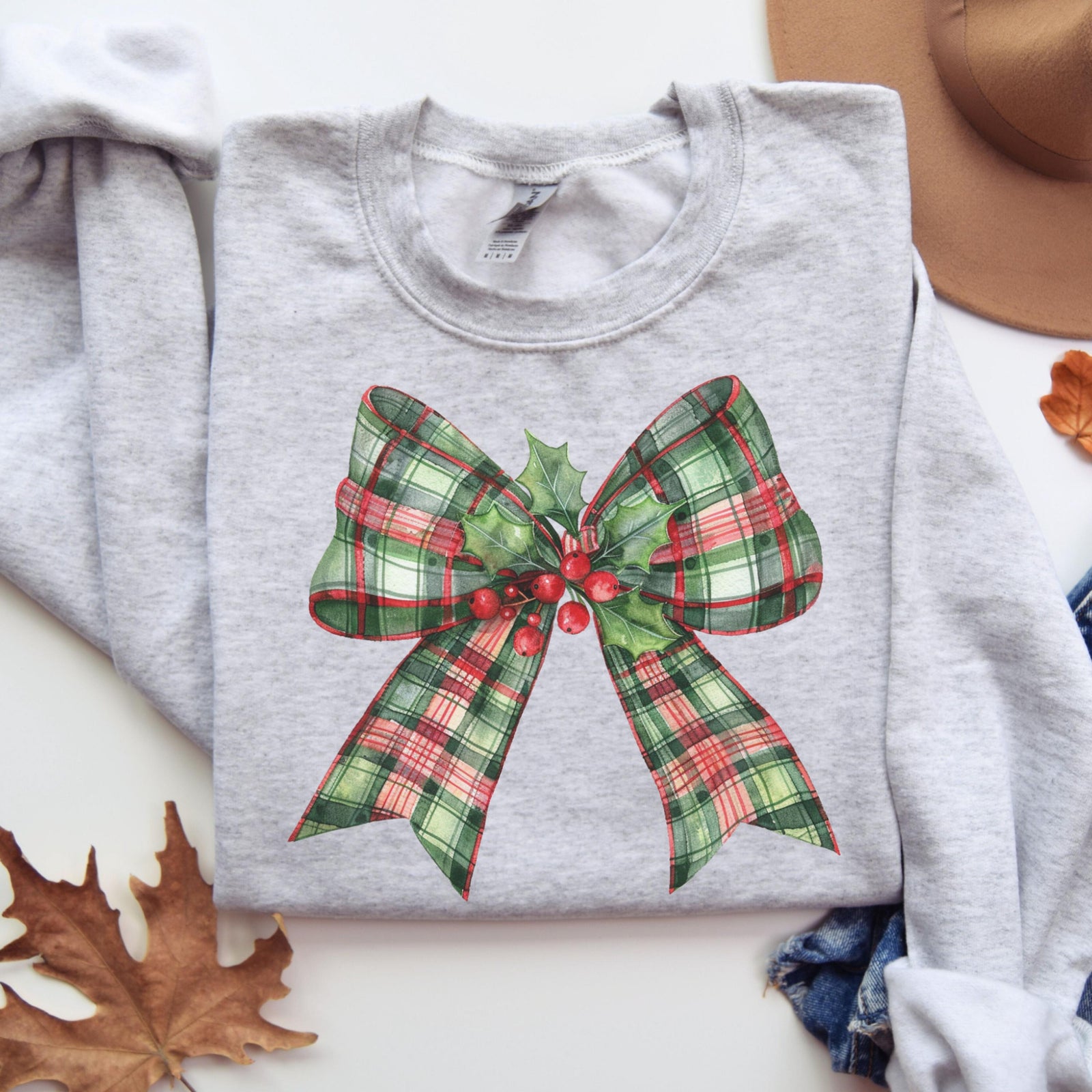 coquette christmas sweatshirt christmas bow sweater holiday crewneck cute winter sweatshirt womens holiday party shirt retro christmas 1724992308634.jpg