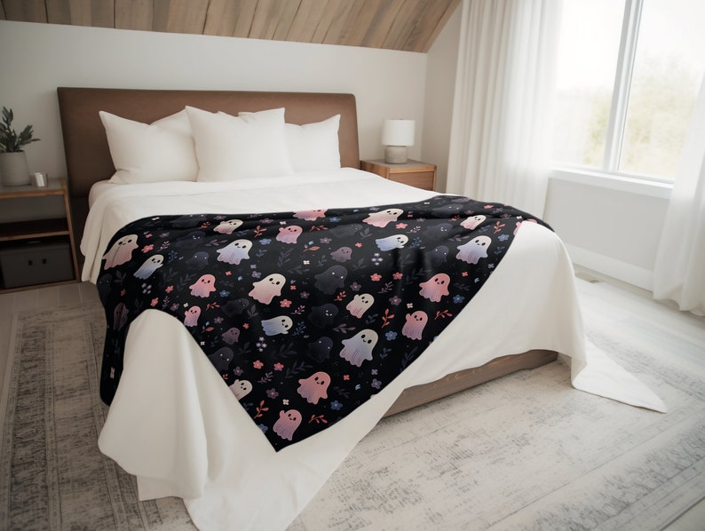 cute ghost blanket halloween blanket fall decor ghosts throw 1726213414942.jpg