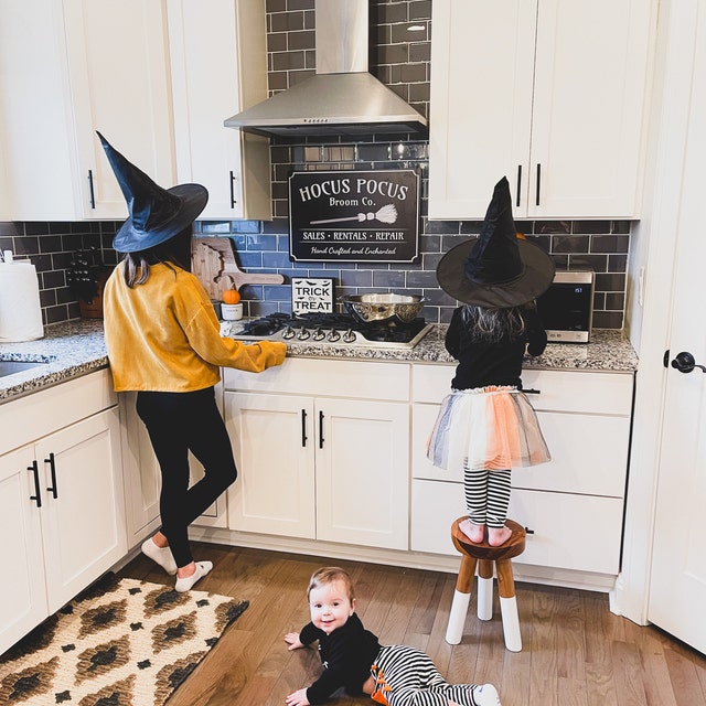 hocus pocus sign witch hocus pocus broom witch decor halloween sign halloween gift spooky decor metal sign quality metal scary sign + 1726217621446.jpg