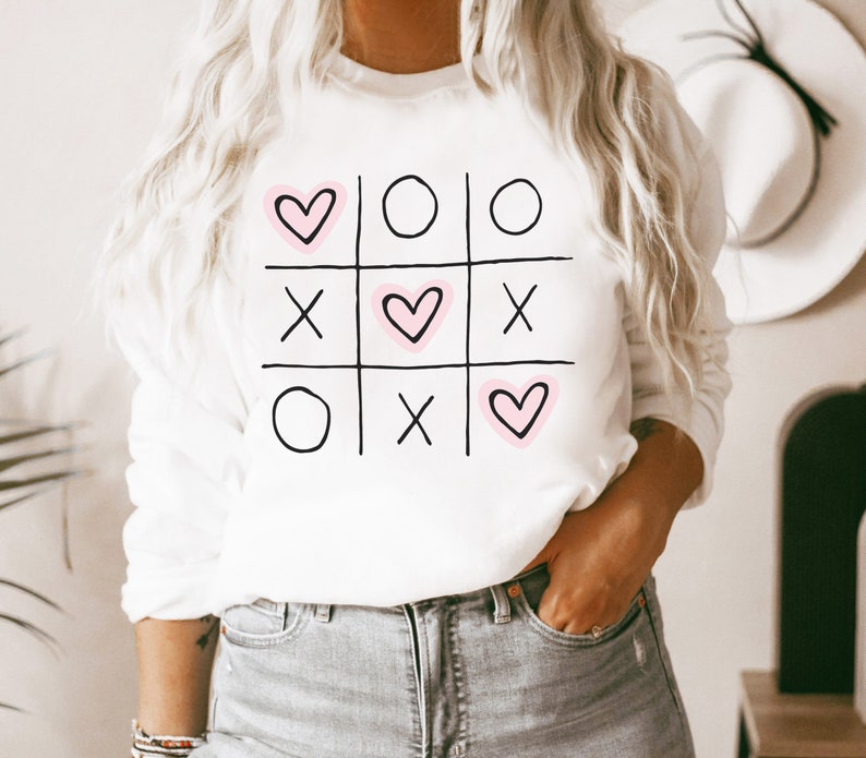 valentine sweatshirt xoxo tic tac toe valentines shirts for women love heart cute crewneck pullover women shirt gift for her wife gf unisex 1737082171212.jpg