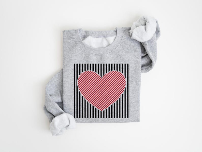 retro valentines heart sweatshirt cute love sweatshirt womens valentines hearts sweatshirt teacher valentine sweatshirt mom heart shirt 1737341918753.jpg