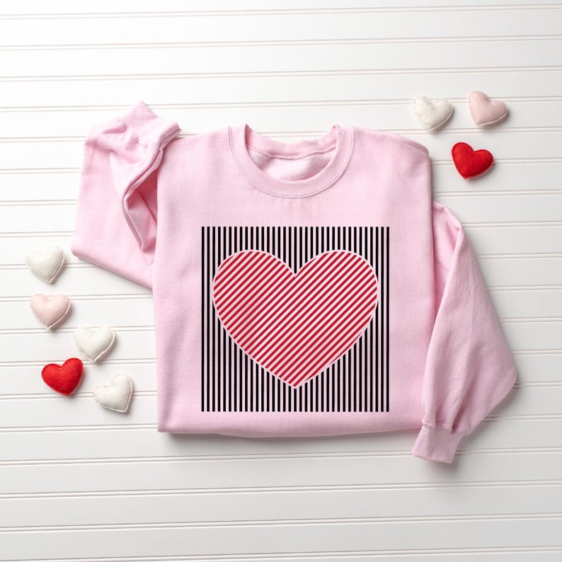 retro valentines heart sweatshirt cute love sweatshirt womens valentines hearts sweatshirt teacher valentine sweatshirt mom heart shirt 1737341918840.jpg
