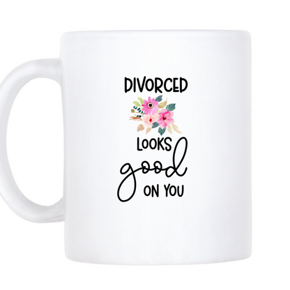 divorce looks good on you adult humor coffee mug looking for the d breakup care package divorce gift 1746590775982.png