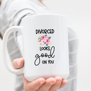 divorce looks good on you adult humor coffee mug looking for the d breakup care package divorce gift 1746590776548.png