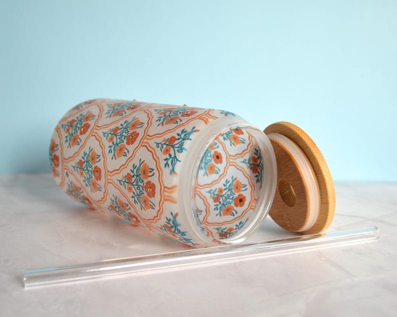 Crystal Embellished Iced Coffee Glass Personalized Glass Tumbler Floral Aesthetic Cup With Lid  Straw Custom Gift For Wedding Party Favors 1752133525376.jpg