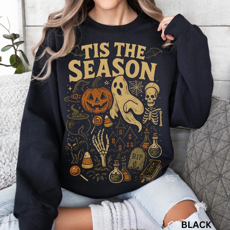 Retro Halloween Sweatshirt Tis The Season Vintage Halloween Aesthetic Womens Halloween Shirt Pumpkin Ghost Oversized Sweatshirt 1756442016057.jpg