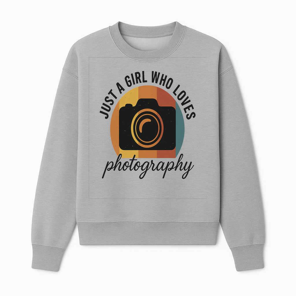 Just a Girl Who Loves Photography Vintage Camera Graphic T-Shirt - Sweatshirt 1758335004188.jpg