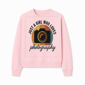 Just a Girl Who Loves Photography Vintage Camera Graphic T-Shirt - Sweatshirt 1758335005052.jpg