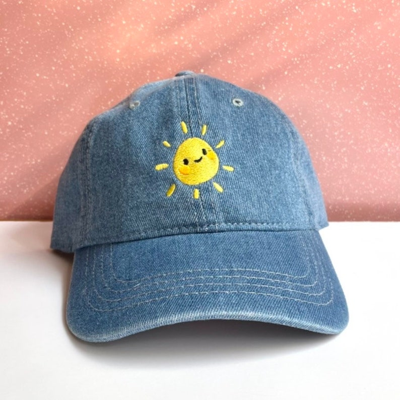 Happy Sun Embroidered Hat With Adjustable Strap Back Adult Unisex Soft Baseball Cap For Summer Sunshine Dad Hats Cute Embroidery Gift 1759377906464.png