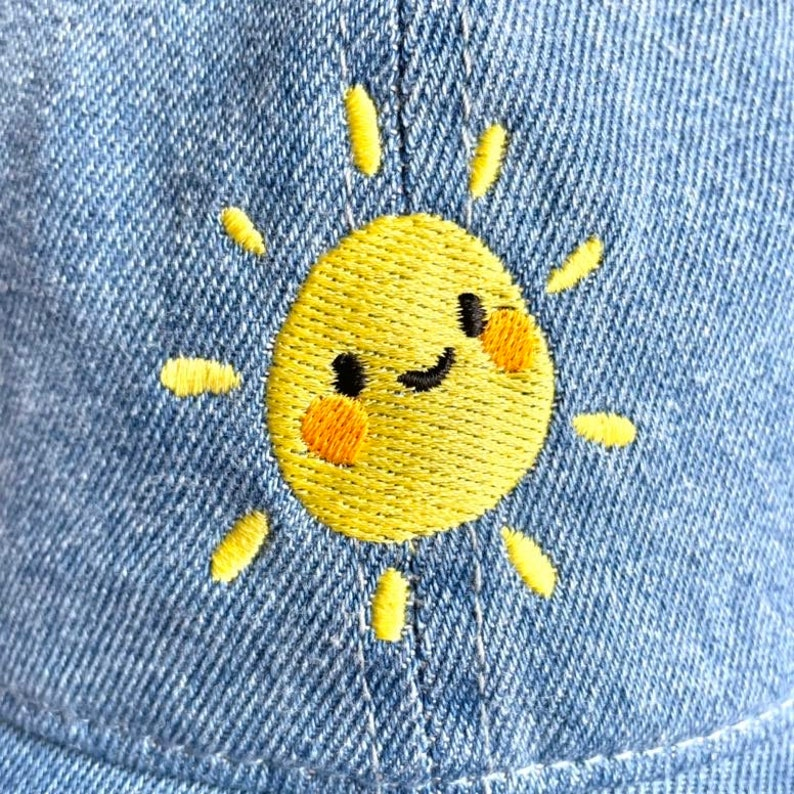 Happy Sun Embroidered Hat With Adjustable Strap Back Adult Unisex Soft Baseball Cap For Summer Sunshine Dad Hats Cute Embroidery Gift 1759377906710.png
