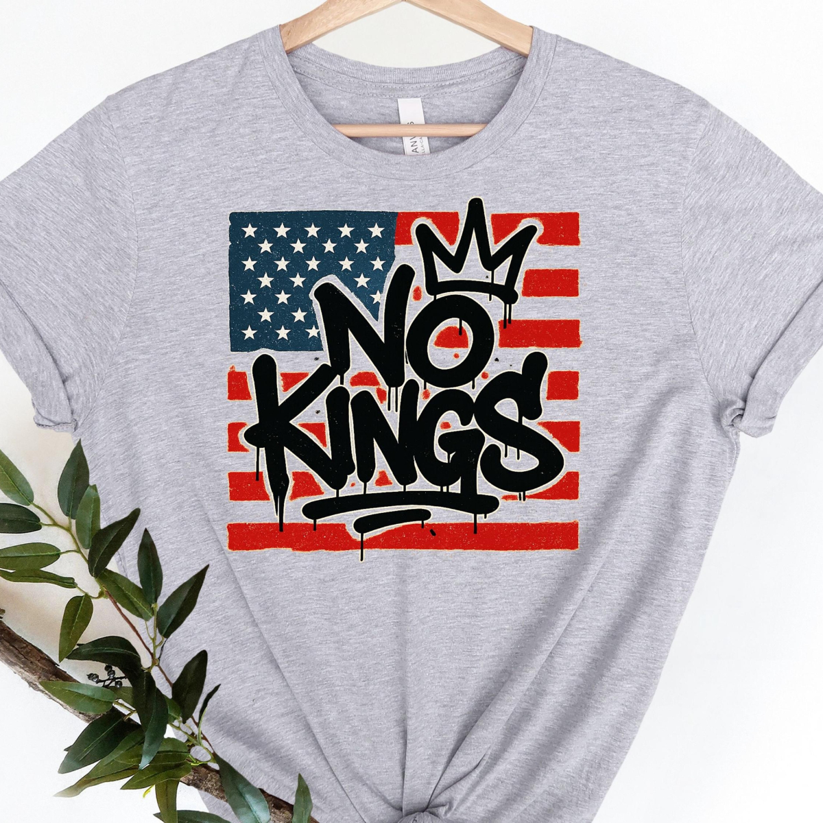 No Kings Graffiti T Shirt Anti Monarchy Usa Flag Graphic Tee 1761105028391.png