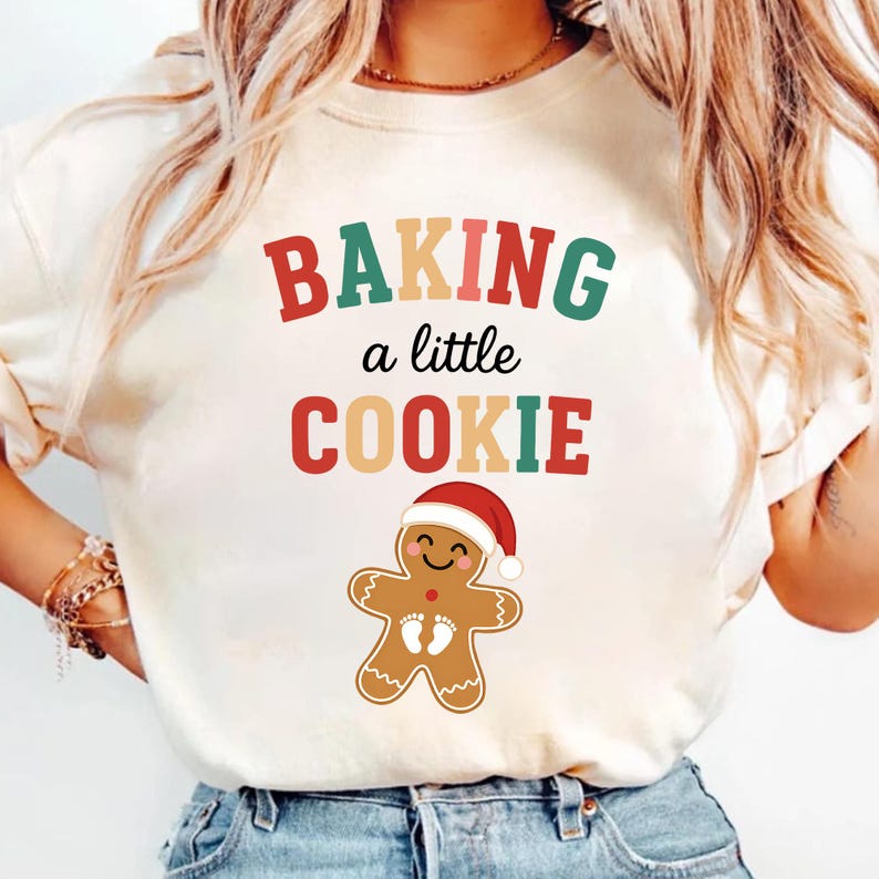 Growing A Little Cookie Sweatshirt Maternity Christmas Hoodie Christmas Pregnancy Announcement Shirt Funny Baby Reveal New Mom Gift 1761366650268.jpg