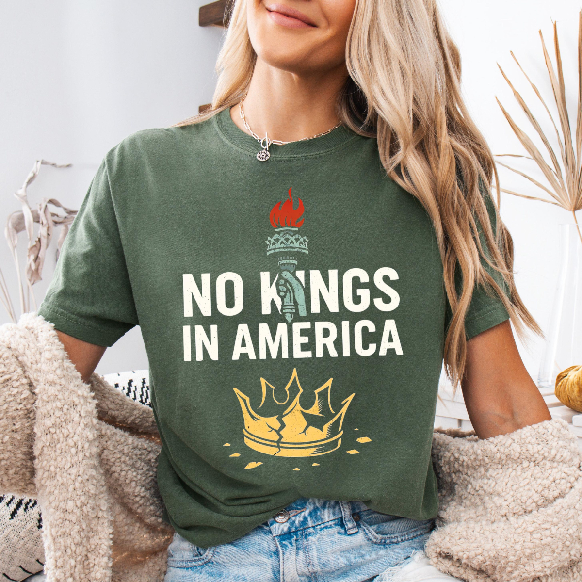 Snarky No Kings In America Shirt No Faux King Way Tshirt Political Women Sweatshirt Funny Protest Gift Anti Trump Crewneck Feminist Tee 1761793168346.png