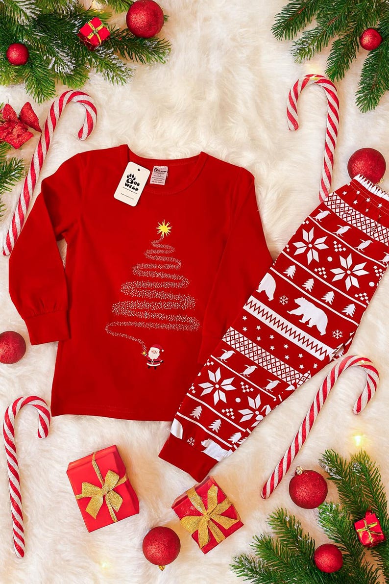 Family Christmas Pyjamas 2025 Matching Xmas Pjs For Adults Kids Babies  Dogs  Premium 95 Cotton Holiday Pajamas 1761799058246.jpg